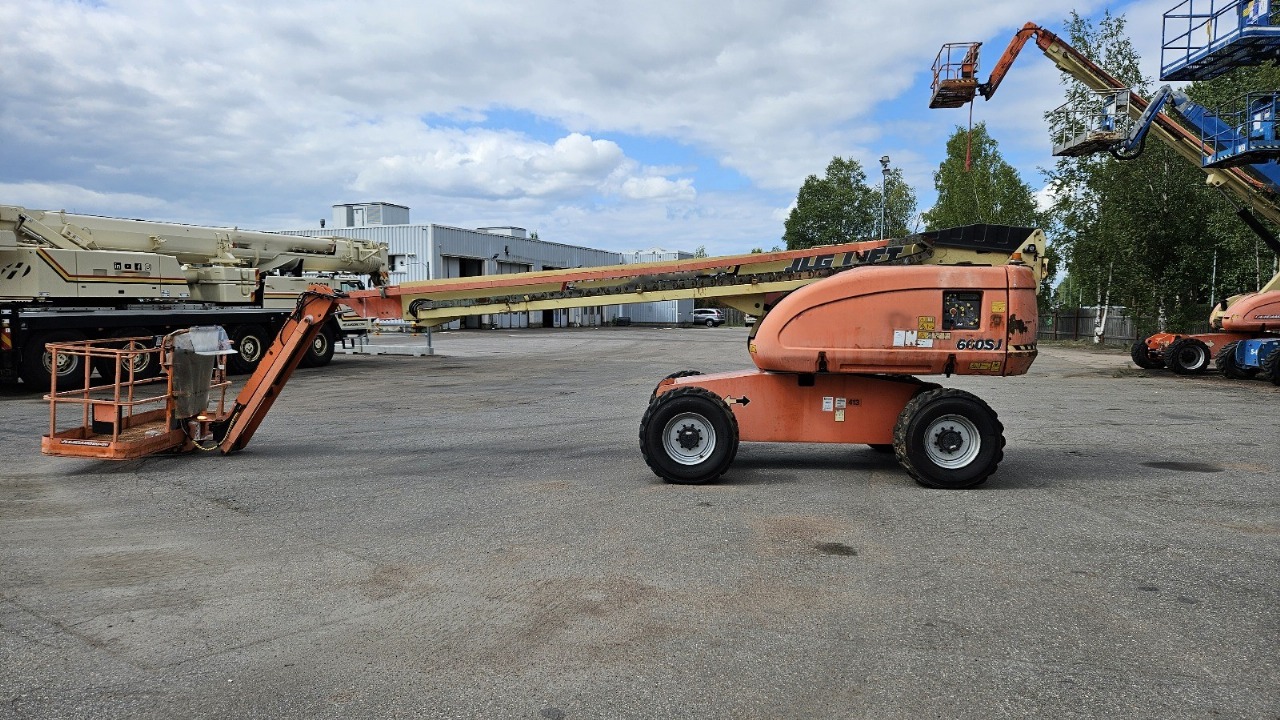 Sold - Telescopic Boom Lift - View 3